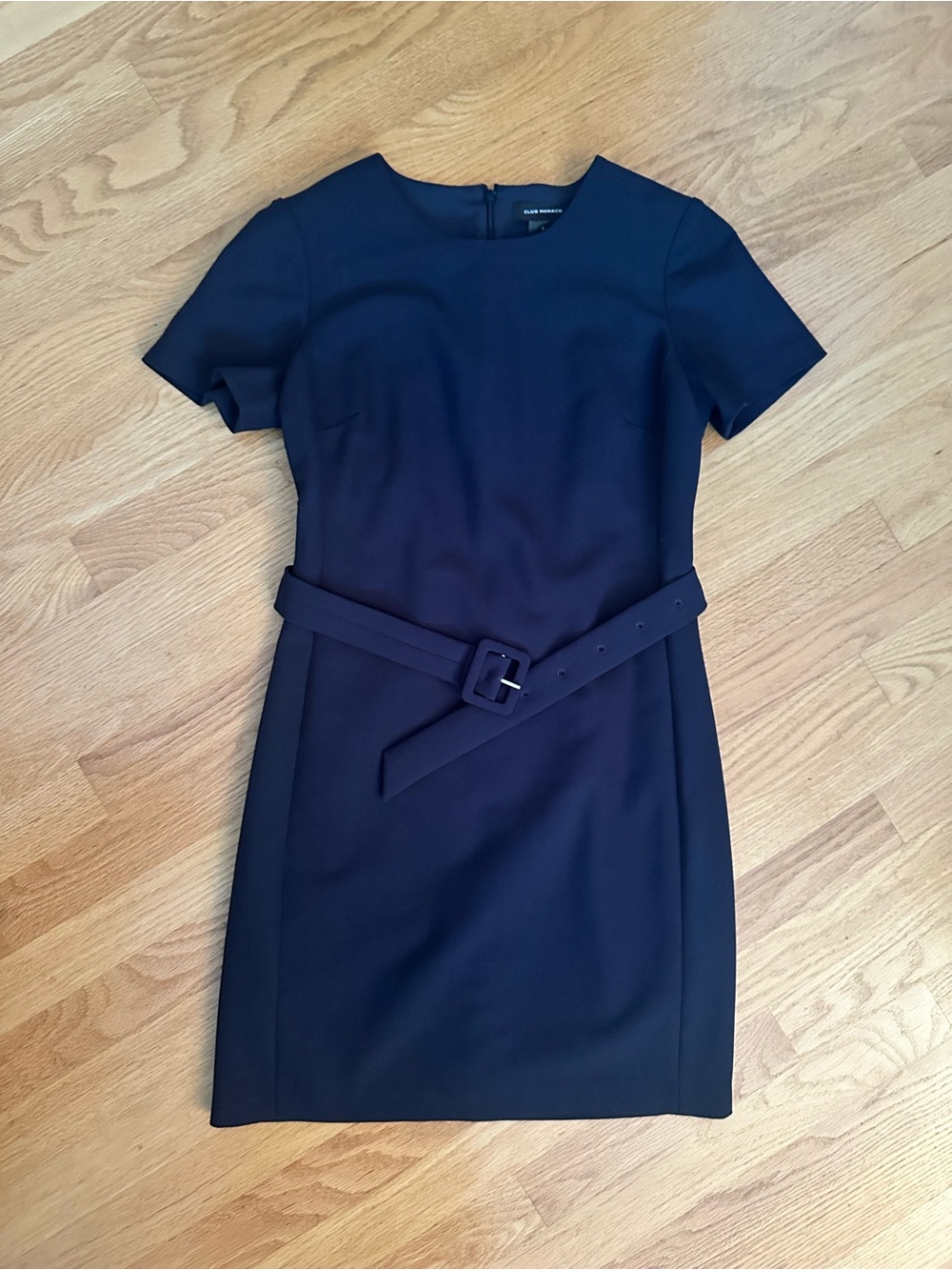 NWOT CLUB MONACO SHEATH DRESS